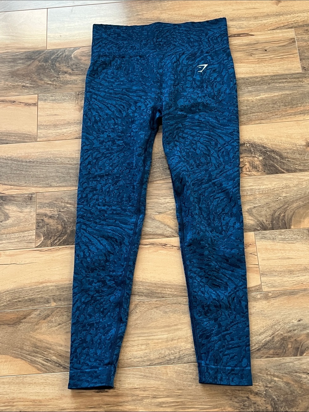 Gymshark Adapt Animal Seamless Leggings Womens M Blue Scrunch Butt High Waist
